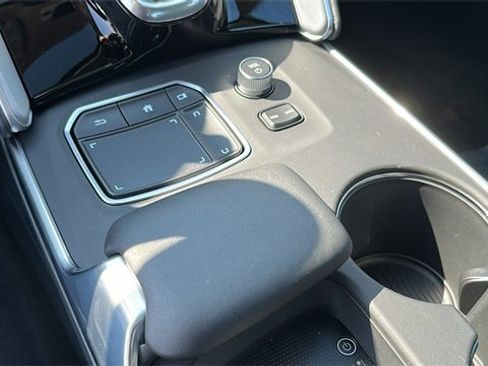 Used 2025 Acura TLX w/ Technology Package image 21