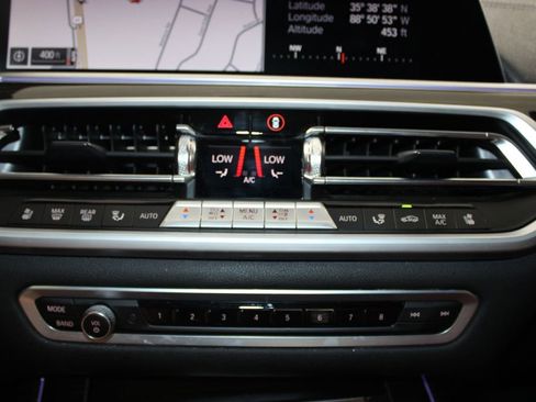 Used 2021 BMW X7 M50i w/ Executive Package AWD/4WD image 49