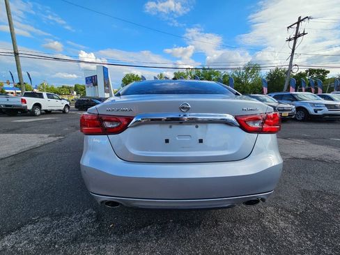 Used 2016 Nissan Maxima Platinum FWD image 3