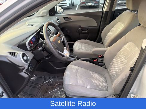 Used 2020 Chevrolet Sonic LS image 11