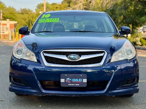 Used 2010 Subaru Legacy 2.5i Premium AWD/4WD image 8