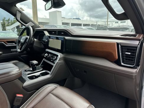 Certified 2023 GMC Sierra 1500 Denali AWD/4WD image 29