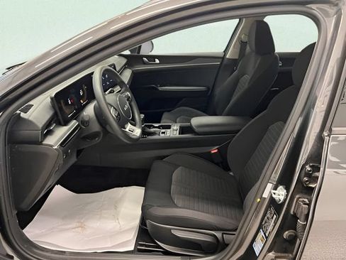 Used 2025 Kia K5 LXS FWD image 17