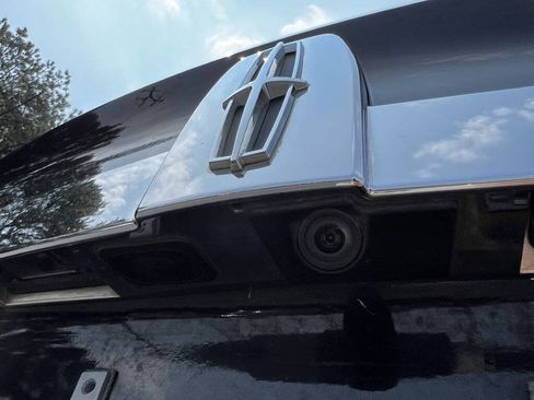 Used 2010 Lincoln MKS AWD image 23