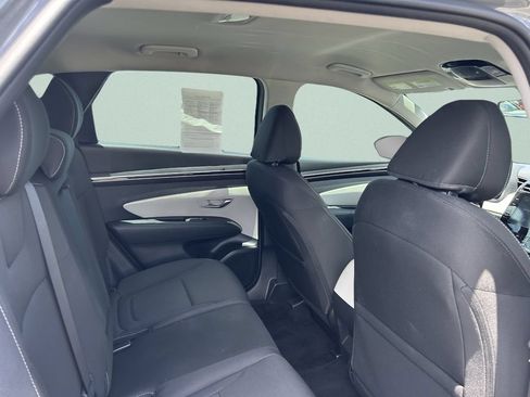 Certified 2024 Hyundai Tucson SE FWD image 21