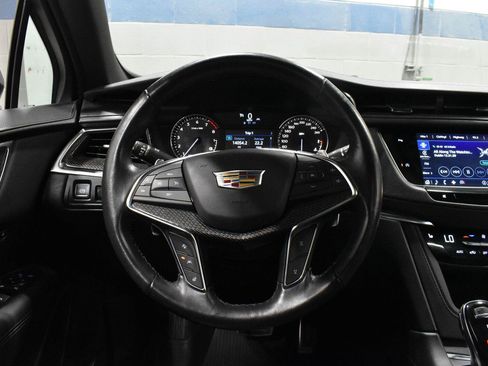 Used 2022 Cadillac XT5 Sportv AWD/4WD image 6
