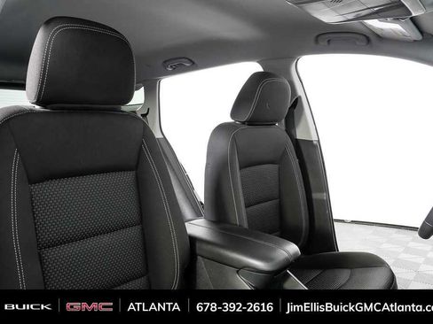 Used 2024 GMC Terrain SLE FWD image 20