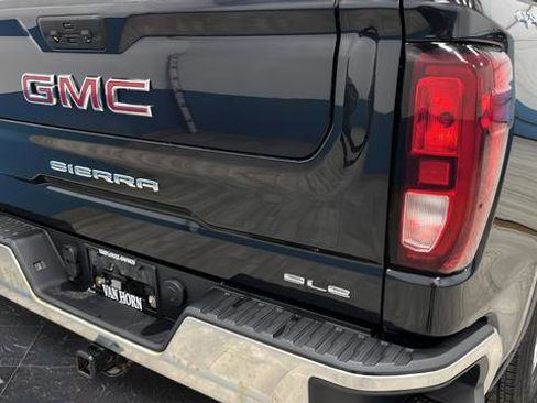 Used 2023 GMC Sierra 1500 SLE AWD/4WD image 35