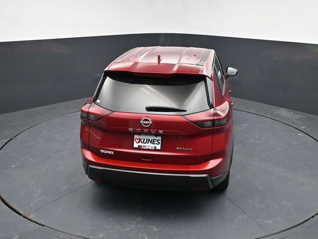 Used 2025 Nissan Rogue SV AWD/4WD image 38