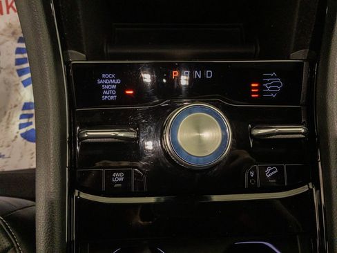 Used 2022 Jeep Grand Cherokee Overland image 21