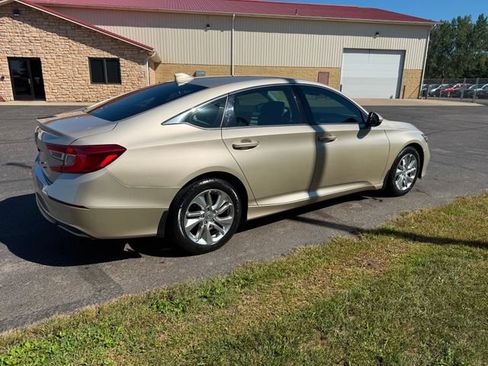 Used 2020 Honda Accord LX image 3