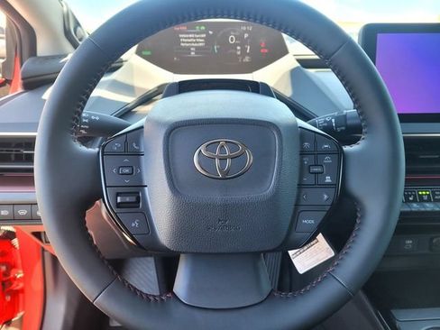 New 2026 Toyota Prius Plug-In Hybrid FWD image 12