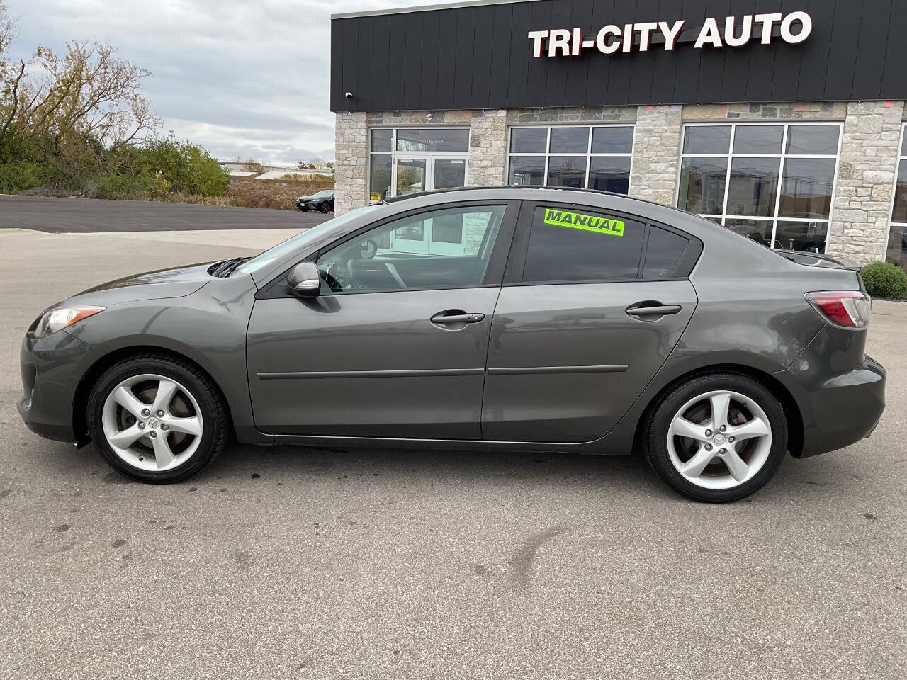 Used 2012 MAZDA MAZDA3 s Grand Touring FWD image 3