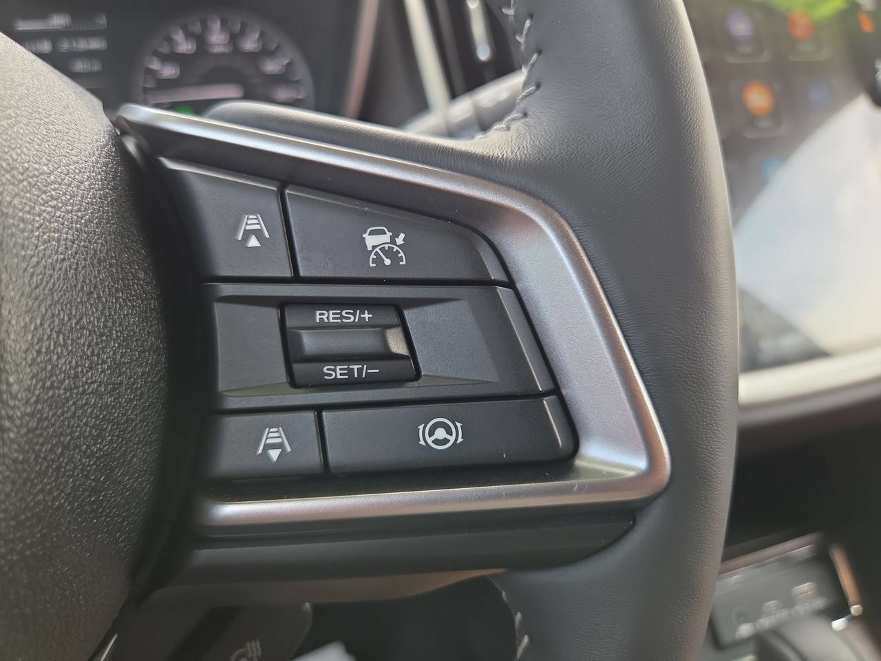 Used 2025 Subaru Ascent Touring AWD/4WD image 34