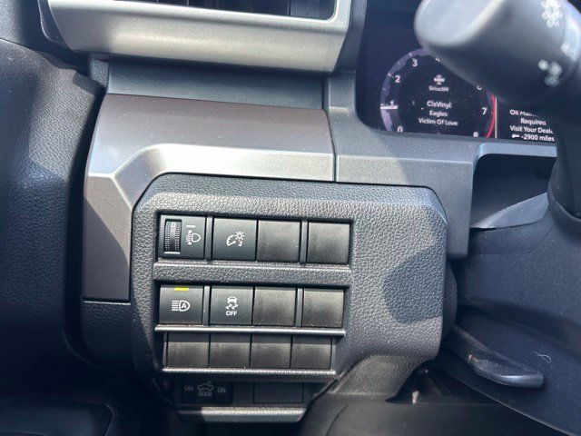 Used 2025 Toyota Tacoma TRD Off-Road AWD/4WD image 23