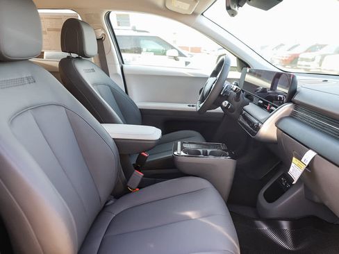 New 2026 Hyundai Ioniq 5 SEL image 20