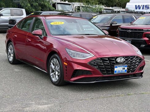 Used 2023 Hyundai Sonata SEL FWD image 5
