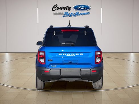 New 2025 Ford Bronco Sport Outer Banks w/ Outer Banks Tech Package+ image 11