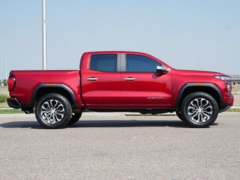 Used 2023 GMC Canyon Denali AWD/4WD image 6