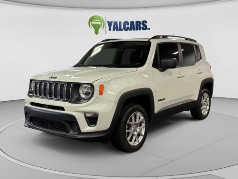 Used 2019 Jeep Renegade Sport w/ Sport Appearance Group AWD/4WD image 1