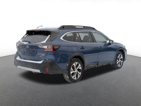 Used 2021 Subaru Outback Limited XT image 3
