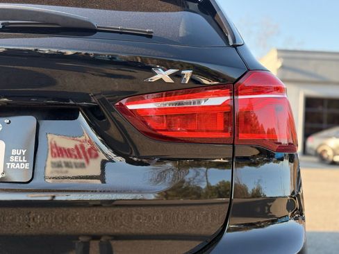 Used 2018 BMW X1 sDrive28i FWD image 10