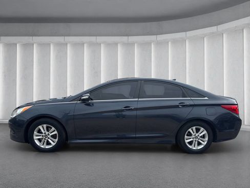 Used 2014 Hyundai Sonata GLS w/ Popular Equipment Group 2 image 2