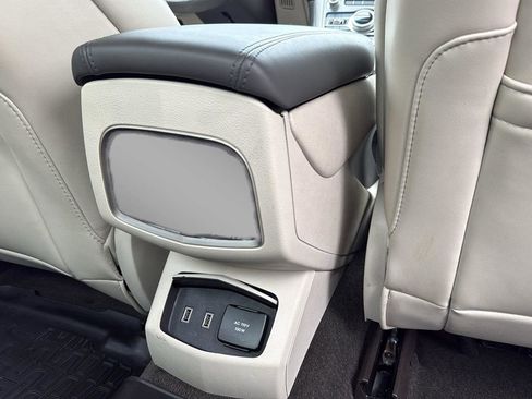 Used 2020 Lincoln MKZ w/ Convenience Package image 21