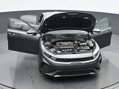 Used 2024 Kia Forte LXS FWD image 33