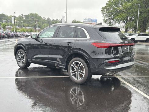Used 2025 Audi Q5 Premium w/ Premium Plus AWD/4WD image 4