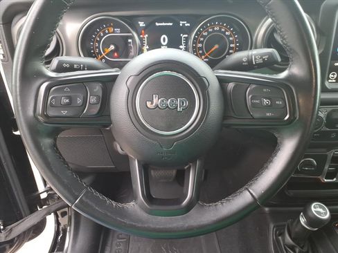 Used 2022 Jeep Gladiator Sport AWD/4WD image 22
