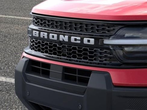 New 2025 Ford Bronco Sport Outer Banks w/ Outer Banks Tech Package+ AWD/4WD image 17