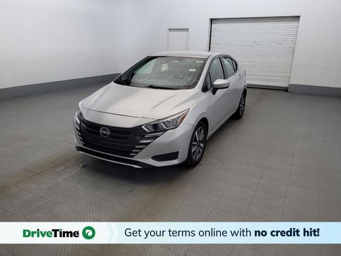 Used 2023 Nissan Versa SV FWD image 1