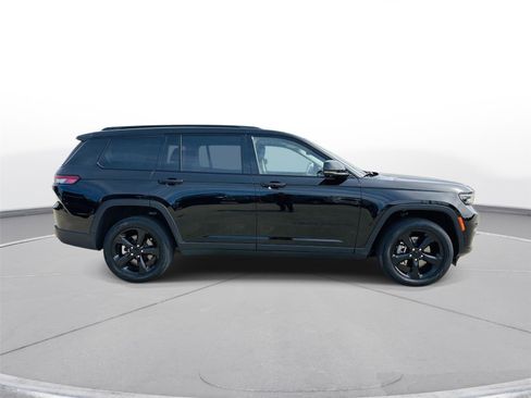 Used 2023 Jeep Grand Cherokee L Limited w/ Luxury Tech Group II image 45