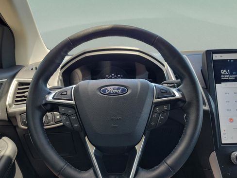 Used 2024 Ford Edge SEL AWD/4WD image 20