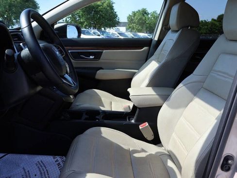 Used 2017 Honda CR-V Touring image 13