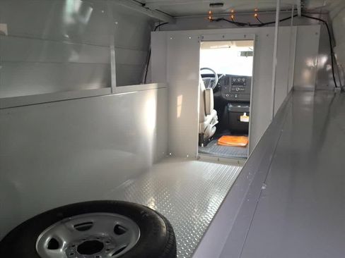 New 2026 Chevrolet Express 3500 w/ Power Convenience Package RWD image 18