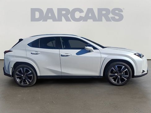 Used 2025 Lexus UX 300h AWD w/ Accessory Package (Z1) image 7