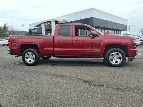 Used 2018 Chevrolet Silverado 1500 LT w/ All Star Edition image 2