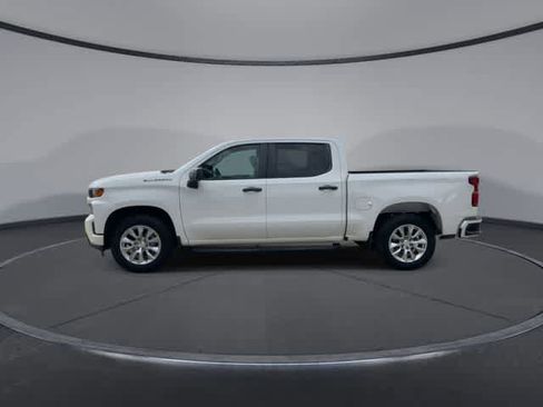 Used 2019 Chevrolet Silverado 1500 Custom w/ Custom Convenience Package RWD image 5
