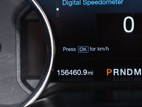 Used 2017 Ford F250 Lariat w/ Chrome Package image 27