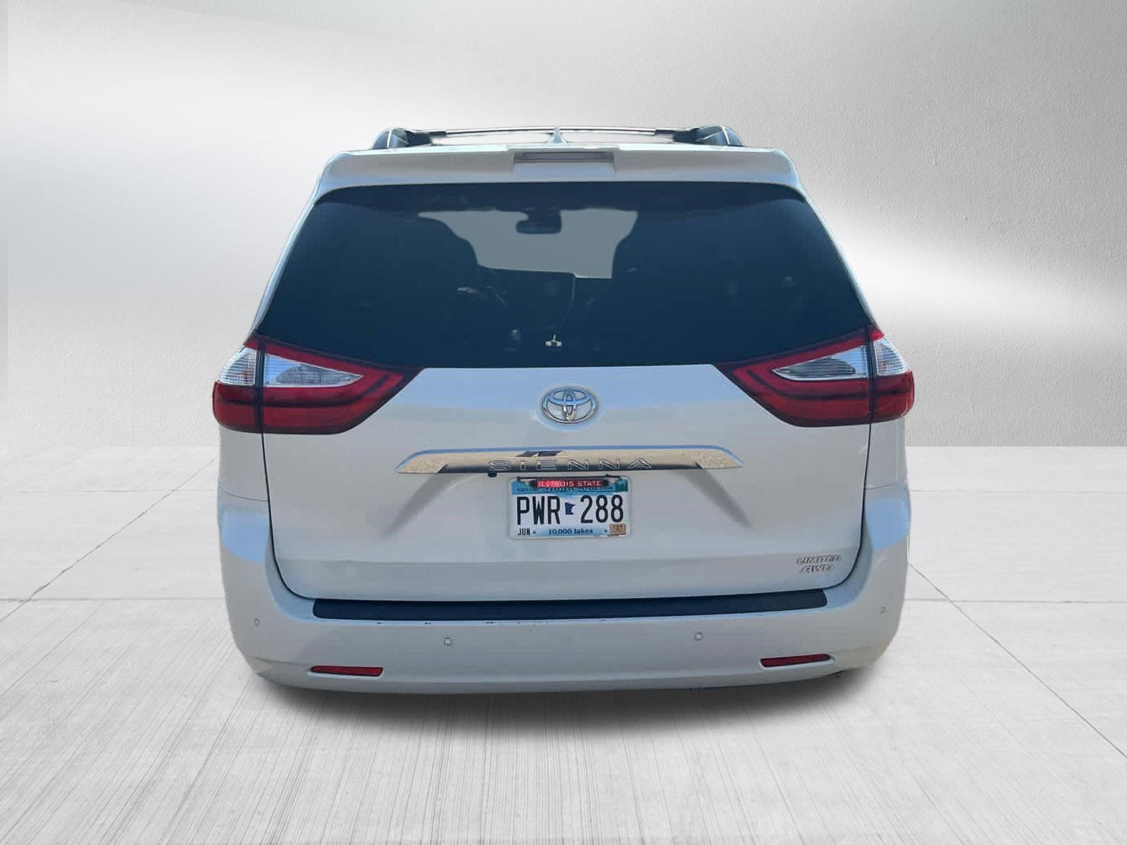 Used 2018 Toyota Sienna Limited Premium w/ Carpet Mat Package AWD/4WD image 5