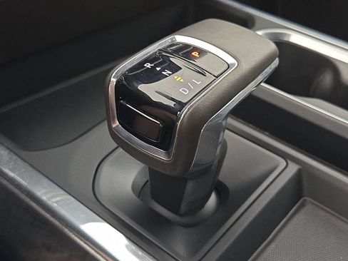 Used 2026 Chevrolet Silverado 1500 LTZ w/ Technology Package RWD image 21
