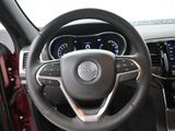 Used 2019 Jeep Grand Cherokee Altitude image 2