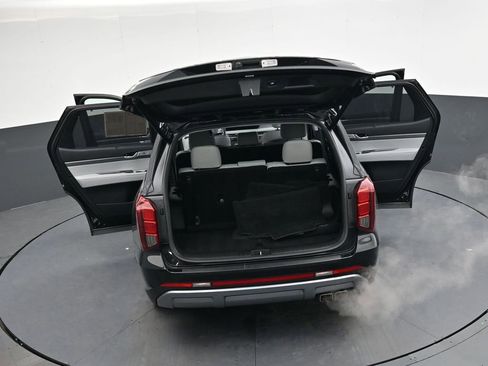 Used 2023 Hyundai Palisade SEL image 51