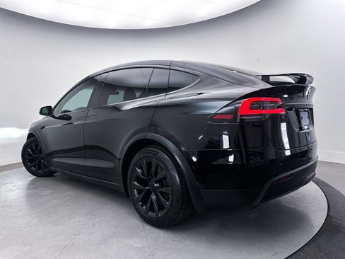 Used 2022 Tesla Model X Plaid AWD/4WD image 2