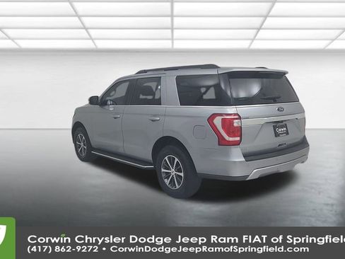 Used 2021 Ford Expedition XLT image 12