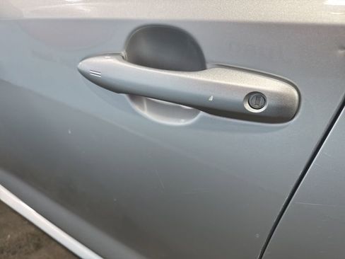 Used 2024 Toyota Corolla LE image 14