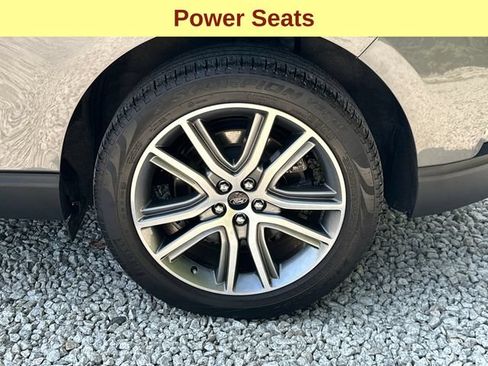 Certified 2024 Ford Edge Titanium w/ Equipment Group 301A AWD/4WD image 10