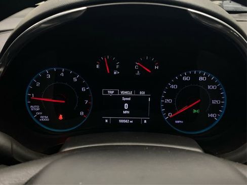 Used 2020 Chevrolet Malibu LT FWD image 19